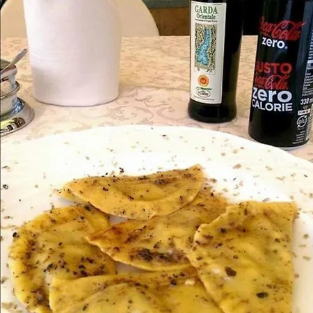 Отель Belvedere 2*